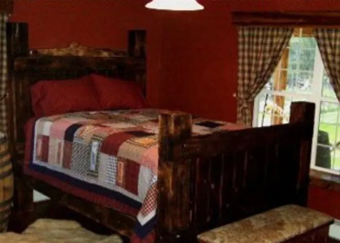 Blonde Bear Bed & Breakfast